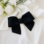 kokarda-do-wlosow-ozdoba-na-spince-krokodylek-na-gumce-tradycyjnej-czarna-klasyczna (1).JPG