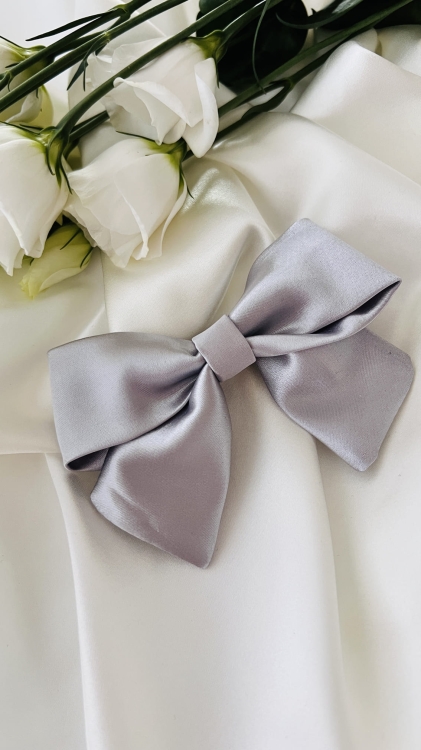 kokarda-do-wlosow-ozdoba-na-spince-krokodylek-na-gumce-tradycyjnej-klasyczna-szara (3).JPG