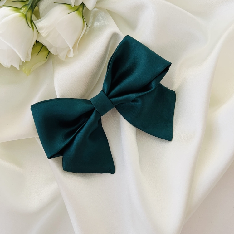 kokarda-do-wlosow-ozdoba-na-spince-krokodylek-na-gumce-tradycyjnej-zielona-butelkowa (4).JPG