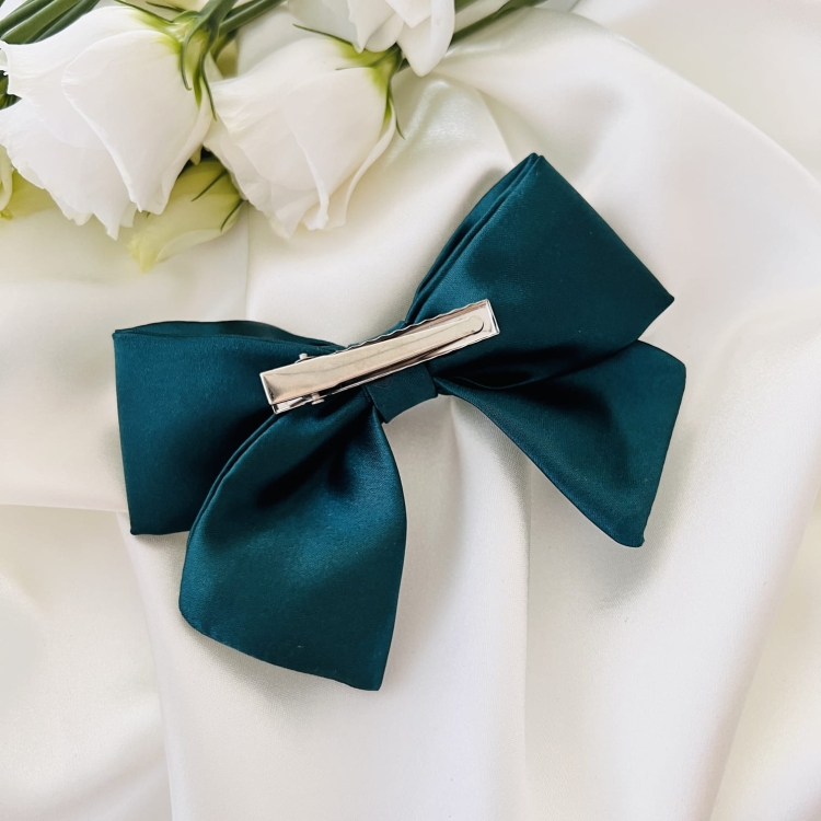 kokarda-do-wlosow-ozdoba-na-spince-krokodylek-na-gumce-tradycyjnej-zielona-butelkowa (5).JPG