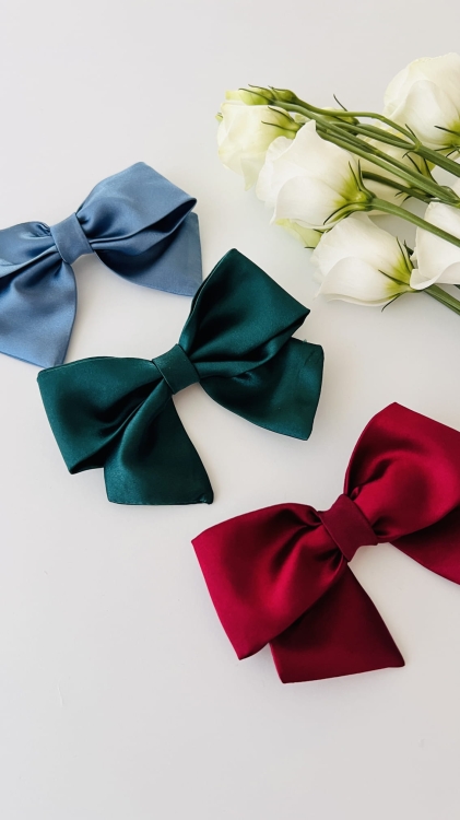 kokarda-do-wlosow-ozdoba-na-spince-krokodylek-na-gumce-tradycyjnej-zestaw-3-kokardek (29).JPG