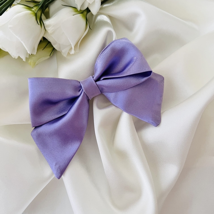 kokarda-do-wlosow-ozdoba-na-spince-krokodylek-na-gumce-tradycyjnej-lila-fioletowa-jasna (2).JPG