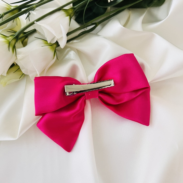 kokarda-do-wlosow-ozdoba-na-spince-krokodylek-na-gumce-tradycyjnej-ciemno-rozowa-fuksja (6).JPG