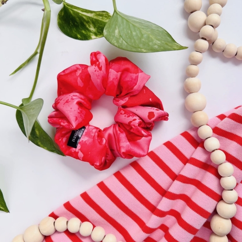 gumka-scrunchie-jedwabna-miekka-szyfonowa-rozowa-piekny-wzor-nandi (5).JPG