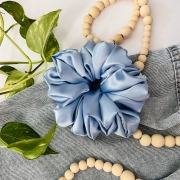 gumka-scrunchie-xxl-niebieska.JPG