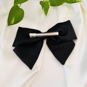 kokarda-duza-do-wlosow-na-duzej-spince-satynowa-jedwabna-wiskozowa-w-kwiaty-czerwona-niebieska-czarna-bezowa-brazowa-rozowa (79).JPG