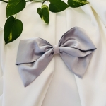 Duża kokarda do włosów Na spince Szara