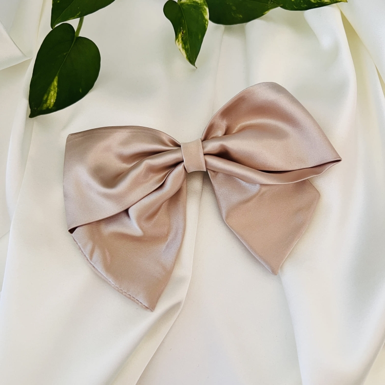 kokarda-duza-do-wlosow-na-duzej-spince-satynowa-jedwabna-wiskozowa-w-kwiaty-czerwona-niebieska-czarna-bezowa-brazowa-rozowa (61).JPG