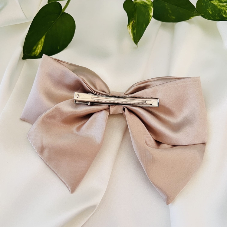 kokarda-duza-do-wlosow-na-duzej-spince-satynowa-jedwabna-wiskozowa-w-kwiaty-czerwona-niebieska-czarna-bezowa-brazowa-rozowa (62).JPG