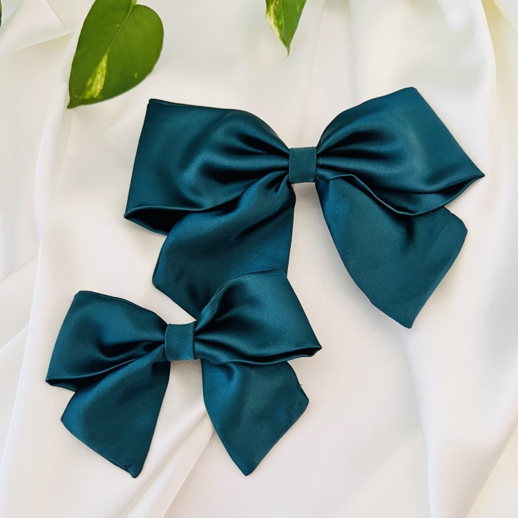 kokarda-duza-do-wlosow-na-duzej-spince-satynowa-jedwabna-wiskozowa-w-kwiaty-czerwona-niebieska-czarna-bezowa-brazowa-rozowa (81).JPG