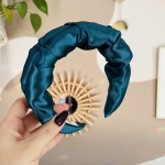 Satynowa opaska na formie Sztywna Marszczona Szmaragdowa