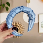 Satynowa opaska na formie Sztywna Marszczona Błękitna