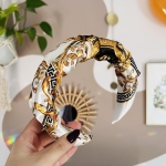 Satynowa opaska na formie Sztywna Marszczona Meduza