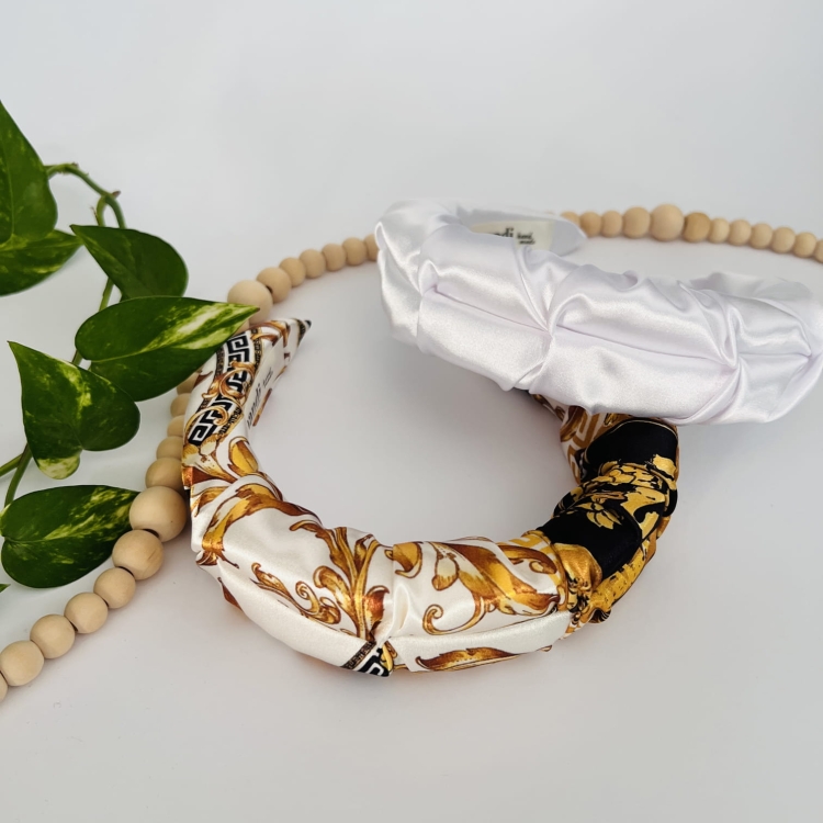 opaska-marszczona-do-wlosow-na-glowe-biala-komunijna-jak-versace-wzorzysta (4).JPG