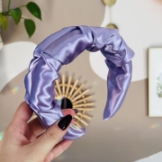 fioletowa-opaska-do-wlosow-dla-dziewczynki-kobiety-marszczona-satynowa-ciemna-jasna (5).JPG