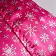 satynowa-poszewka-na-poduszke-do-spania-najlepsza-swiateczny-wzor-zimowy-motyw-prezent-dla-wlosomaniaczki-dziewczyny-mamy-przyjaciolki (5).JPG