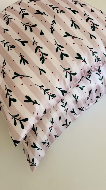 poszewka-swiateczna-na-poduszke-satynowa-do-spania-do-wlosow-najlepsza-zimowa-galazki-christmas-decor (10).JPG