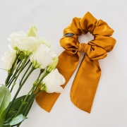 musztard9owa-gumka-do-wlosow-scrunchie-miodowe-zolte-do-koka-kucyka (1).JPG