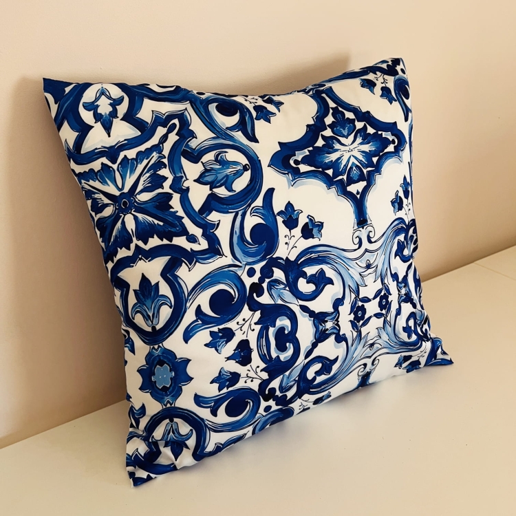 poszewka-satynowa-jedwabna-szyfonowa-na-poduszke-40x40-50x60-wellpur-ikea-niebieska-wzor (5).JPG