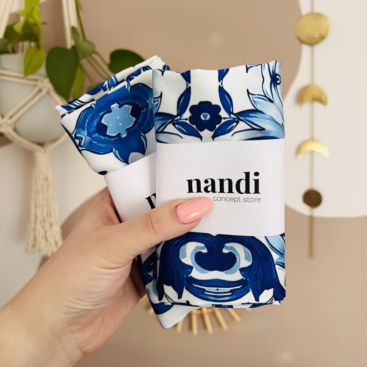 poszewka-satynowa-jedwabna-szyfonowa-na-poduszke-40x40-50x60-wellpur-ikea-niebieska-wzor (9).JPG