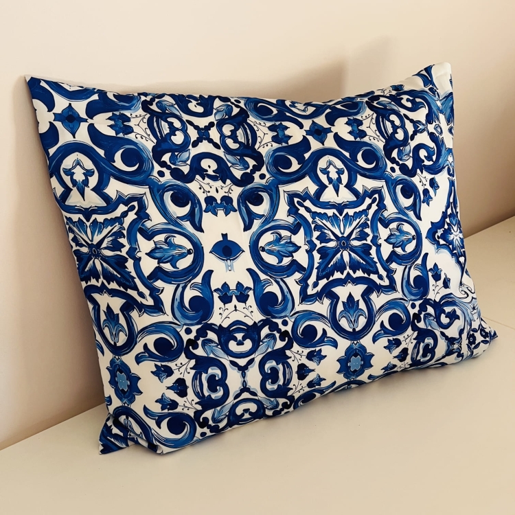 poszewka-satynowa-jedwabna-szyfonowa-na-poduszke-40x40-50x60-wellpur-ikea-niebieska-wzor (6).JPG