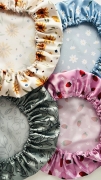 wiosenna-kolekcja-akcesoriow-do-wlosow-handmade-satynowe-gumki-scrunchie-do-wlosow-czepki-opaski-poszewki-kokardy-nandi (2).JPG