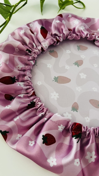 czepek-satynowy-jedwabisty-do-wlosow-kreconych-prostych-na-noc-do-spania-rozowy (2).JPG