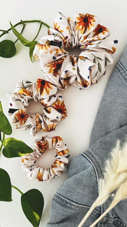 gumki-do-wlosow-nandi-concept-store-satynowe-autorskie-unikaty-scrunchie-sunny (4).JPG