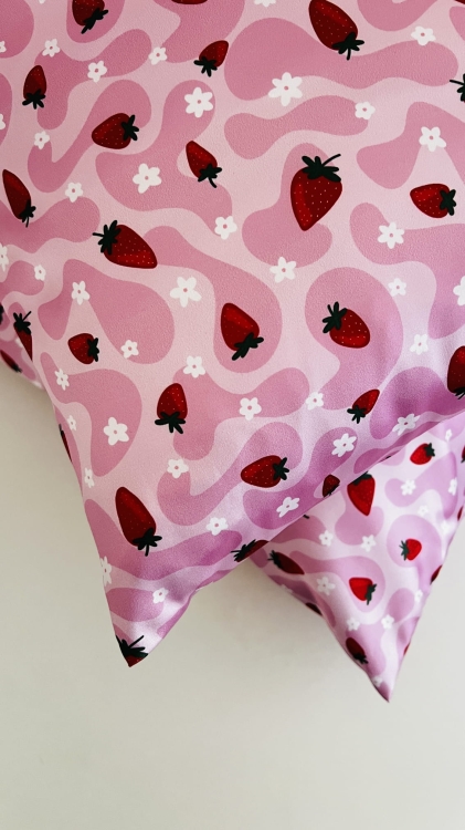 satynowa-poszewka-do-wlosow-do-spania-na-noc-delikatna-chlodna-chlodzaca-rozne-rozmiary (3).JPG