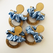 podziekowania-upominki-na-baby-shower-gender-reveal-smoczek-dla-dziecka-ze-sklejki-prezent (1).JPG