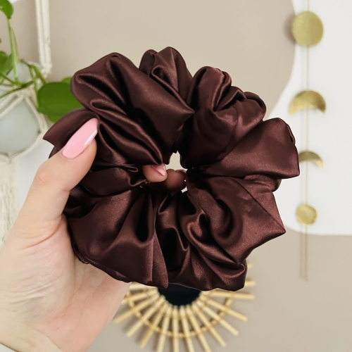 gumka-scrunchie-gigant-maxi-xxl-czekoladowa-brazowa-fuksja-rozowa-brzoskwiniowa-losowiowa-promocja-outlet (5).JPG