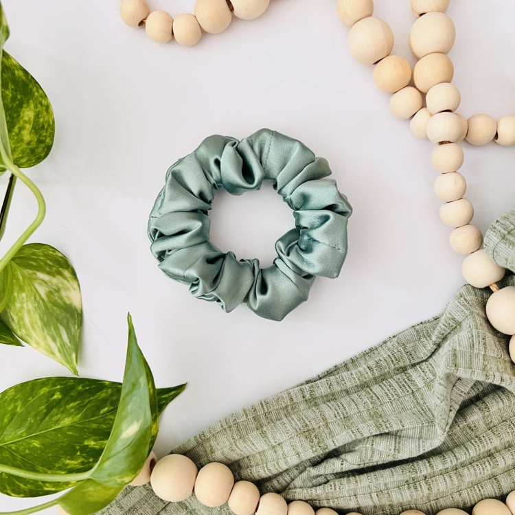 gumka-do-wlosow-scrunchie-satynowe-jedwabne-nandi-concept-store (26).JPG