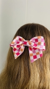 kolekcja-akcesoriow-do-wlosow-na-lato-gumka-scrunchie-opaska-czepek-kokarda-na-spince-kratka-roz-pomaranczowy-fizz-autorski-wzor (6).JPG