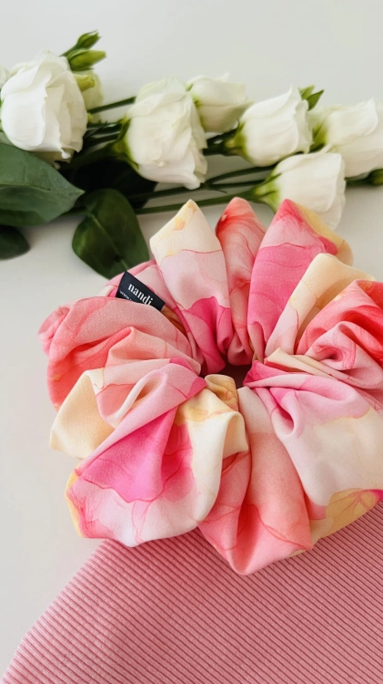 gumki-do-wlosow-scrunchie-swiadoma-pielegnacja-curly-girl-metoda-omo-pleiegnacja-wlosow-latem (10).JPG