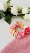 gumki-do-wlosow-scrunchie-swiadoma-pielegnacja-curly-girl-metoda-omo-pleiegnacja-wlosow-latem (6).JPG
