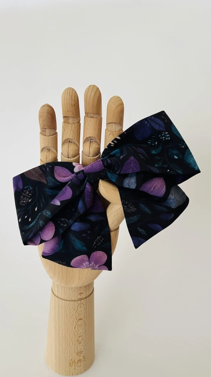 kokarda-do-wlosow-na-jesien-mala-duza-fioletowa-ciemna-dla-dziewczynki-handmade (9).JPG