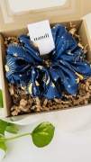 zestaw-prezentowy-akcesoria-do-wlosow-handmade-jedwabne-scrunchie-satynowe-piekne-kolory-wzory (7).jpg