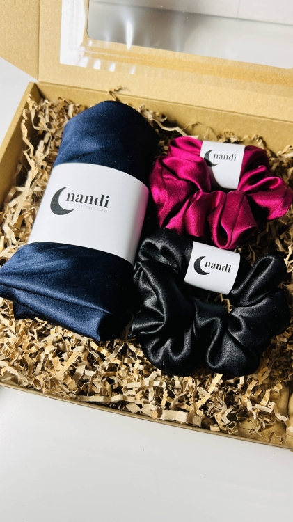 zestaw-prezentowy-prezent-na-urodziny-swieta-box-gift-jedwabny-czepek-do-wlosow-i-jedwabne-gumki-scrunchie-naturalny-jedwab (10).jpg