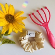 bezowa-gumka-do-wlosow-frotkaq-owijka-scrunchie (2).JPG