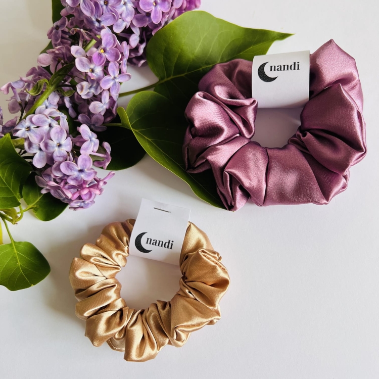 jaka-jest-najlepsza-gumka-do-wlosow-scrunchie-nandi-prezent-swiadoma-pielegnacja-wlosow (26).JPG