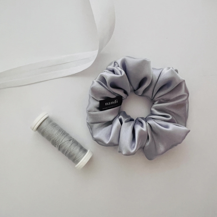 jaka-jest-najlepsza-gumka-do-wlosow-scrunchie-nandi-prezent-swiadoma-pielegnacja-wlosow (12).JPG