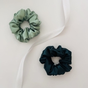 jaka-jest-najlepsza-gumka-do-wlosow-scrunchie-nandi-prezent-swiadoma-pielegnacja-wlosow (9).JPG