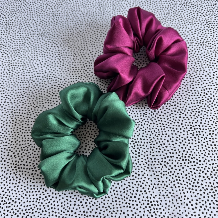 jedwabna-gumka-do-wlosow-naturalny-jedwab-morwowy-momme-22-fuksjaa (6).JPG