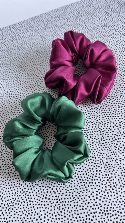 jedwabna-gumka-do-wlosow-naturalny-jedwab-morwowy-momme-22-fuksjaa (1).JPG