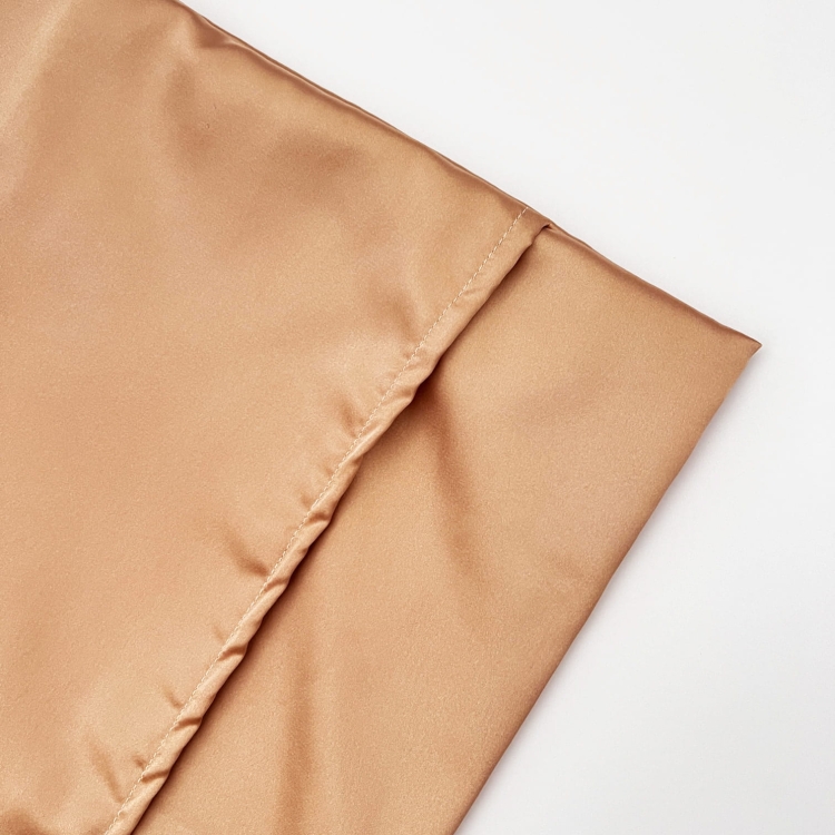 satynowa-poszewka-na-poduszke-do-spania-50x60-nandi-stylowa-posciel-dom-wnetrza (11).JPG