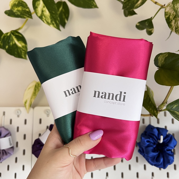 jaka-poszewka-na-poduszke-najlepsza-satynowa-syntetyczna-jedwabna-nandi (10).JPG