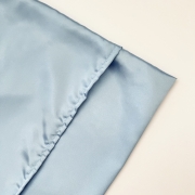 blekitna-satynowa-poszewka-na-poduszke-do-spania-nandi-chroni-wlosy-swiadoma-pielegnacja (5).JPG