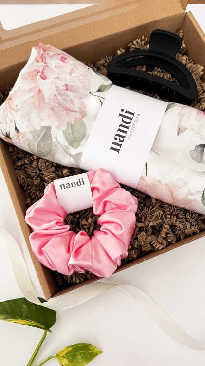 klamra-do-wlosow-gumka-scrunchie-recznik-bambus-do-wlosow-najlepsze-akcesoria-ozdoby-dla-wlosomaniaczek (2).JPG