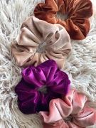 rust-rusty-miedziana-gumka-do-wlosow-pomaranczowa-orange-copper-scrunchie-frotka-owijka (8).JPG