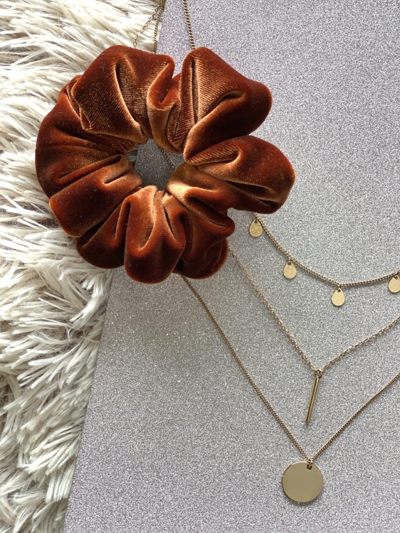 rust-rusty-miedziana-gumka-do-wlosow-pomaranczowa-orange-copper-scrunchie-frotka-owijka (10).JPG